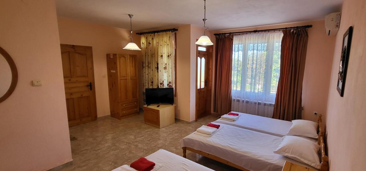 Amfora Guest House Byala  Exterior photo